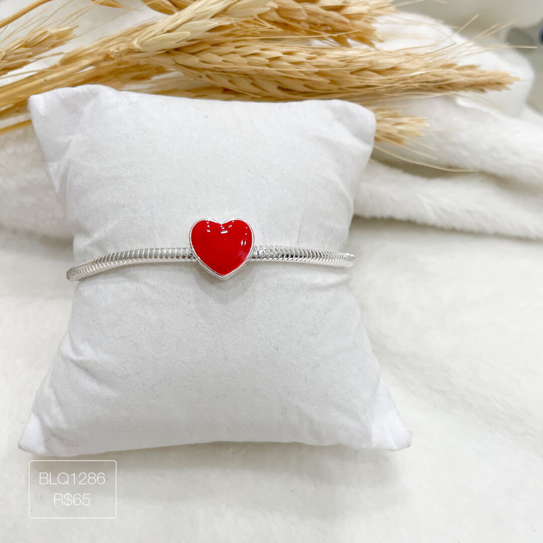 Berloque Coração Vermelho Passador Esmaltado Prateado